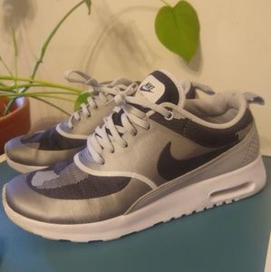 Nike Air Max Thea, gray camo, size 8